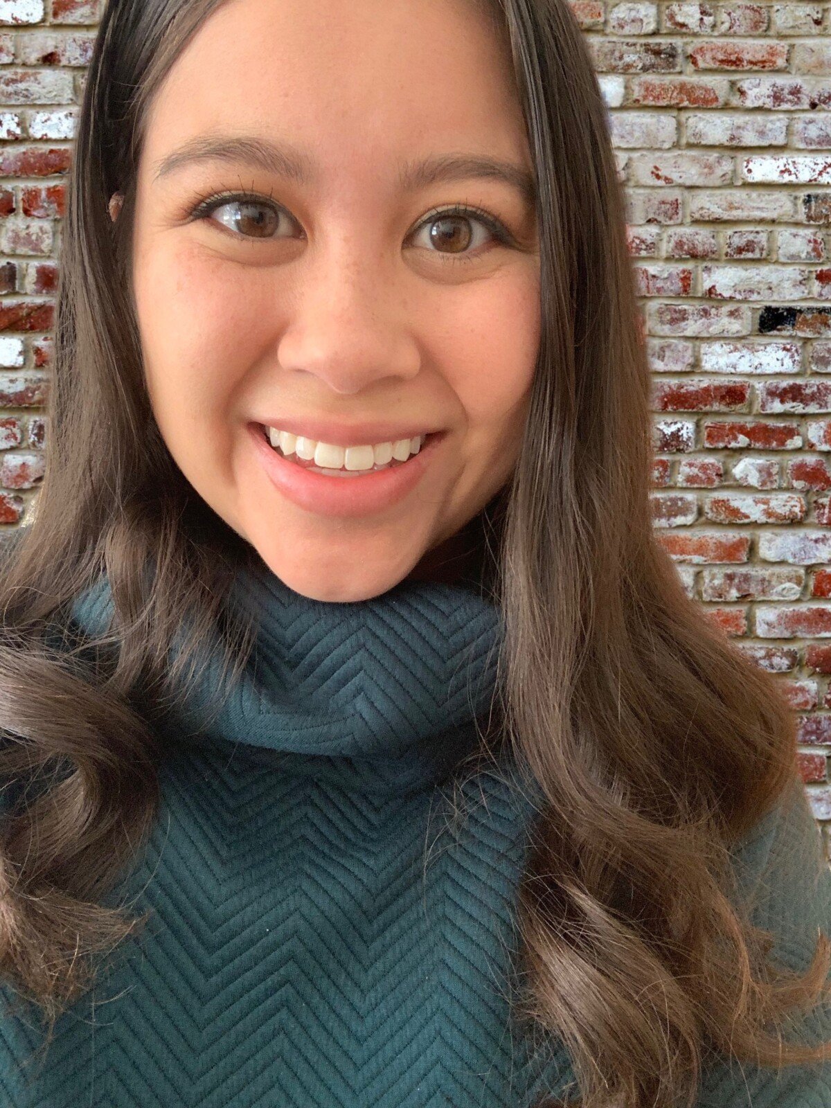 A photo of Carolyn Wong, the creator of Carol Bee Cooks