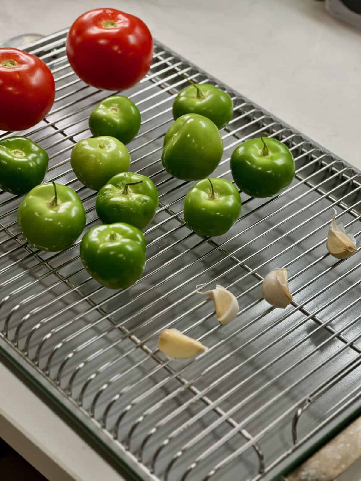 Tomato, Tomatillo, Garlic on Rack