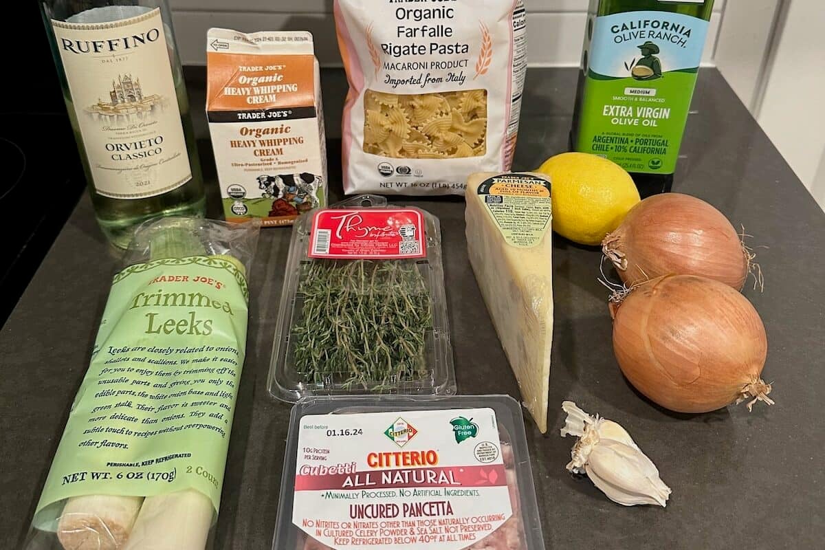 Caramelized Leek and Onion Pasta Ingredients